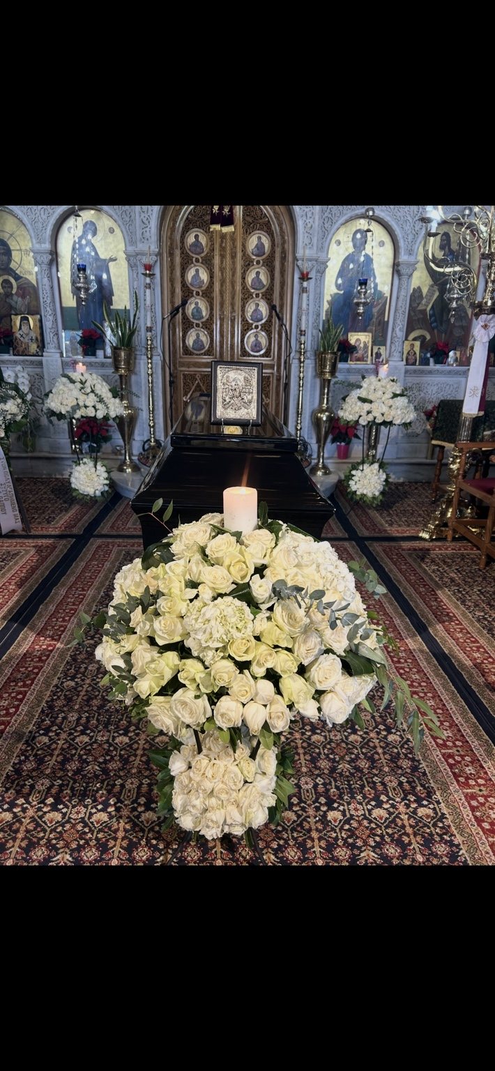 Premium στεφάνι λουλουδιών